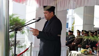 Wali Kota Pariaman, Yota Balad.