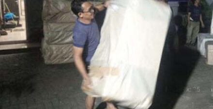 Banjir Rob Akibat Super New Moon, Warga Diminta Tetap Siaga