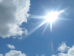 Masyarakat Diminta Jaga Cairan Tubuh Saat Cuaca Panas