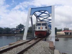 KAI Siapkan 8.480 Kursi untuk Dukung Festival Tabuik 2025