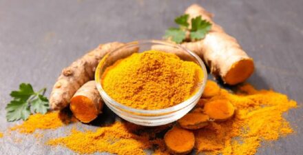 Kapan Waktu Terbaik Minum Kunyit? Ini Penjelasan dan Cara Konsumsinya