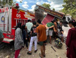 Insiden Damkar Solok Saat Menuju Paninjauan, Warga Terkejut