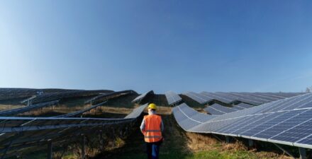 PTPN III dan Pertamina Bangun PLTS 3 MW di KEK Sei Mangkei, Dorong Industri Hijau