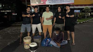 Tim Klewang tangkap pelaku pencurian di warung kelontong kawasan Padang Selatan.