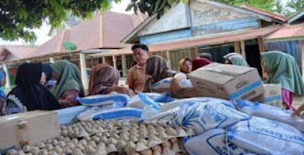 Dinas Ketahanan Pangan Pemkab Pasaman Barat saat mengadakan gerakan pangan murah