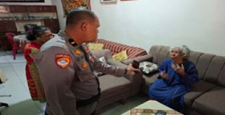 Korban perampokan di Perumdam, Kelurahan Dadok Tunggul Hitam, Kecamatan Koto Tangah.