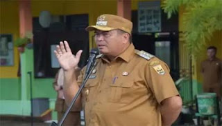 Wali Kota Pariaman, Yota Balad.