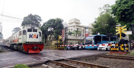 Daftar Kota dengan Jumlah Perjalanan Kereta Terbanyak di RI.