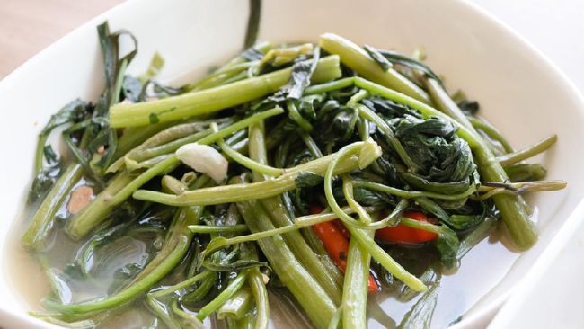 Banyak orang mengeluh ngantuk dan lemas setelah makan kangkung.