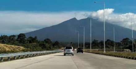 Polda Sumbar Perketat Pengawasan di Tol Padang–Sicincin, Pengendara Dilarang Berhenti Sembarangan