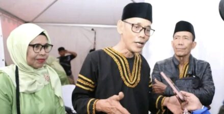 Musik Tradisional “Katumbak Anak Abak” Makin Bergema Guncang Pesona Hoyak Tabuik Piaman 2025
