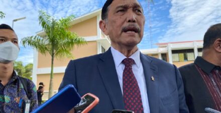 Luhut Beberkan Pelanggaran Izin Usaha Asing di Bali