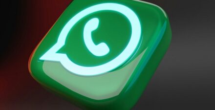 Rusia Batasi Fitur Panggilan Telegram dan WhatsApp