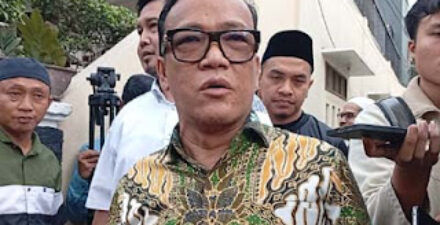 Wamenaker Immanuel Ebenzer.