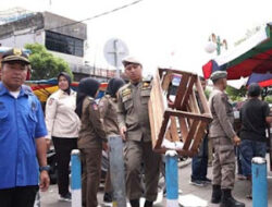 Penertiban PKL, Trotoar dan Jalan Padang Kembali Tertata