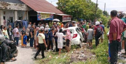 Evakuasi Korban Kecelakaan Kereta di Padang, Sekolah Terlibat