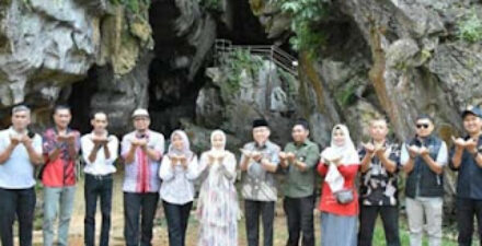 Maigus Nasir Apresiasi Pesona Goa Kelelawar Padayo