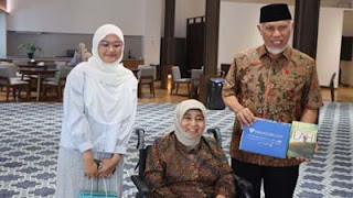 Gubernur Mahyeldi bertemu owner Paragon Corp, Nurhayati Subakat.