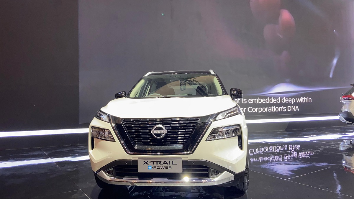 Nissan X-Trail e-Power Diperkenalkan di GIIAS Surabaya 2025, Segini Harganya.