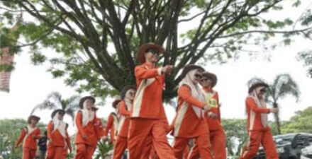 Jadikan Panggung Kreativitas Sebanyak 40 Nagari Ikuti Lomba Gerak Jalan