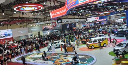 GIIAS 2025 mencatat peningkatan jumlah pengunjung dari tahun sebelumnya.