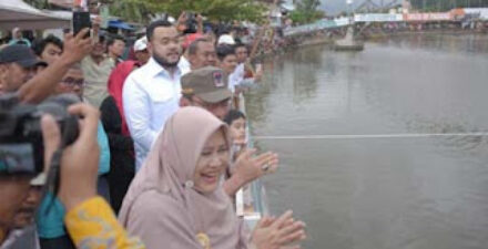 Festival Selaju Sampan Jadi Daya Tarik Wisata Padang