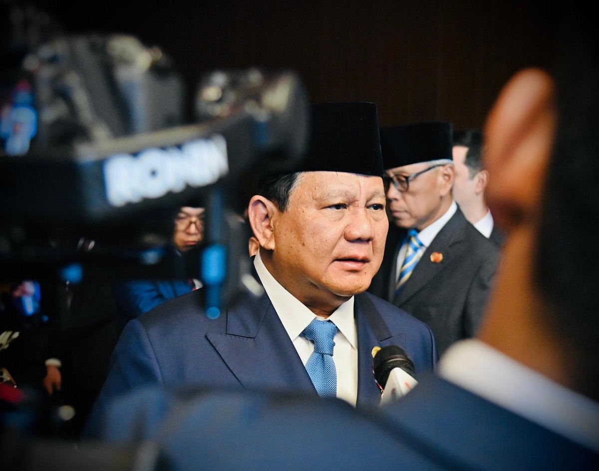 Presiden Prabowo Subianto menargetkan defisit bisa mencapai nol persen.
