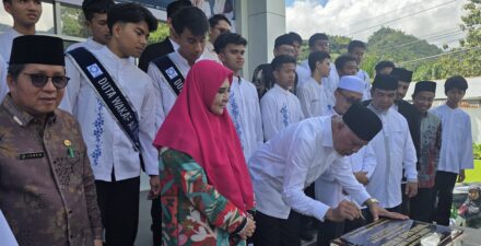 Gubernur Mahyeldi Resmikan Graha Wakaf AR Risalah, Gedung Wakaf Pertama di Sumbar