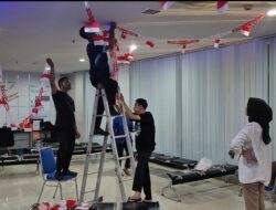 BRI BO Rantau Prapat Semarakkan HUT ke-80 RI dengan Menghias Kantor