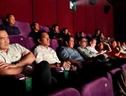 Bupati Pulang Pisau Ajak Pejabat Tonton Film Perjuangan TNI, Tanamkan Semangat Nasionalisme