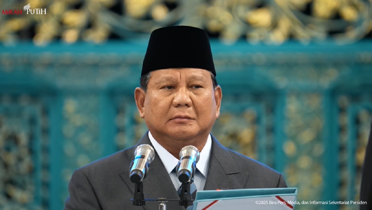 Presiden Prabowo Subianto memperingatkan jajaran menterinya agar program prioritas tidak boleh ada hambatan.