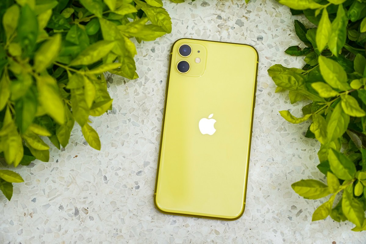 iPhone 11.