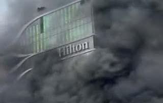 Demonstran Nepal menghancurkan dan membakar puluhan hotel di berbagai kota.