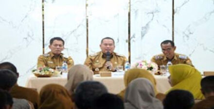 Wali Kota Pariaman Pimpin Rapat Penyelarasan Program OPD untuk 2026