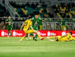 Semen Padang Terpuruk di Zona Degradasi Usai Kalah