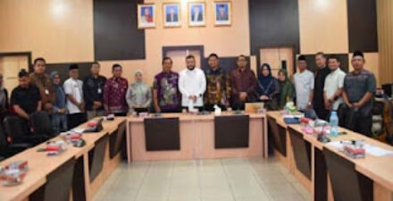 Monitoring dan evaluasi (monev) Wali Kota Padang Fadly Amran terkait Perda Kawasan Tanpa Rokok