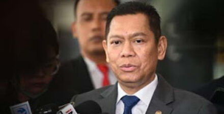 Wakil Ketua DPR RI Adies Kadir.