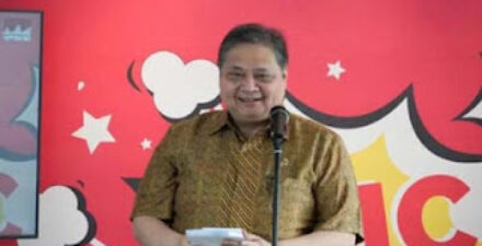 Sri Mulyani Hadiri Rapat Kabinet, Isu Mundur Tak Benar