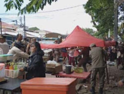 PKL Bandel di Trotoar Nanggalo Ditindak Satpol PP