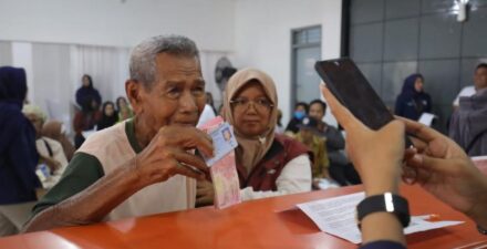 Cara Cek Penerima PKH dan BPNT September 2025, Bisa Lewat HP