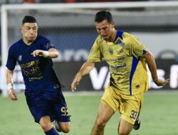 Bojan Hodak Ungkap Penyebab Persib Tumbang dari Persita 1-2