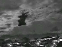 Erupsi Marapi, Aktivitas Pendakian Dalam Radius 3 Km Dilarang