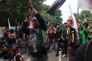 Ribuan ojol akan demo di DPR pada Rabu (17/9/2025) dan mematikan aplikasinya.