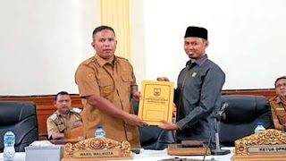 Wawako Pariaman Mulyadi menyampaikan Nota Penjelasan