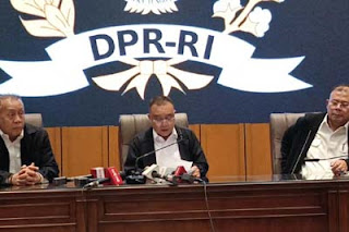 DPR RI memutuskan menghentikan pemberian tunjangan perumahan Rp50 juta bagi anggotanya