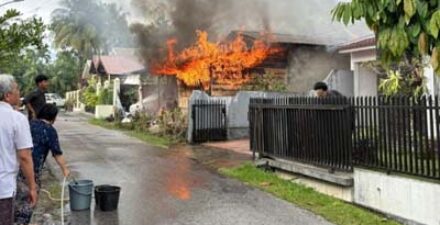 Tanpa Korban Jiwa, Tiga Penghuni Terpaksa Mengungsi