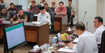 Pemrov Memperoleh Alokasi ABT Sektor Pertanian 2025 : Gubernur Mahyeldi Bertemu Menteri Pertanian RI