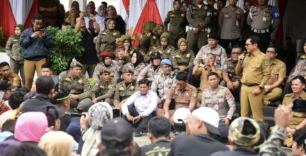 Ratusan Petani Kapalo Hilalang Datangi Kantor Bupat Padang Pariaman Tuntut Ganti Rugi Tarok City