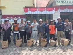 Doa Bersama dan Bagi Helm di Samsat Bukittinggi, Jasa Raharja Ingatkan Pentingnya Keselamatan di Jalan Raya
