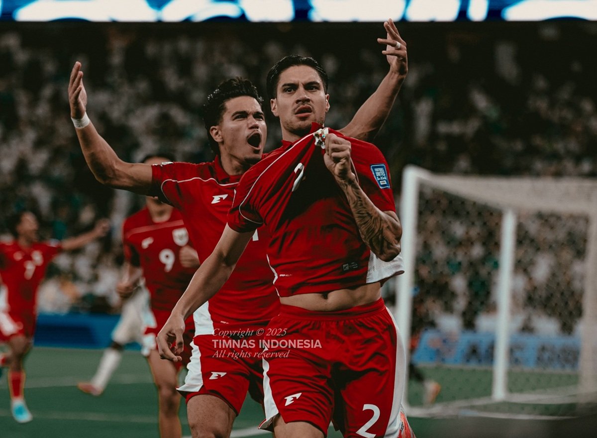 Timnas Indonesia dipastikan memakai jersey warna merah saat menghadapi Timnas Irak.